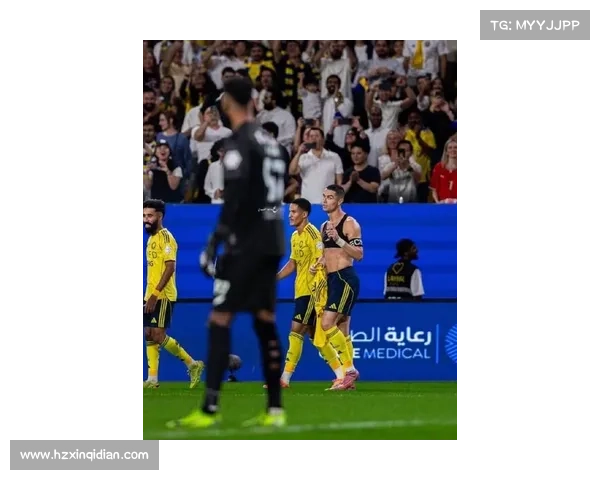 哈谢克盛赞C罗依旧是足球场上的致命威胁继续主宰比赛