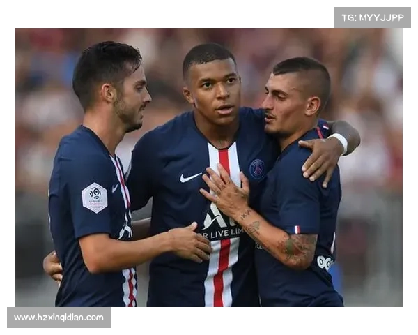 巴黎圣日耳曼与马赛五大经典对决回顾：激情碰撞与宿敌对抗的历史篇章