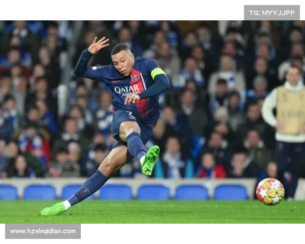 巴黎圣日耳曼战斗精神的象征：姆巴佩激励球队向胜利迈进