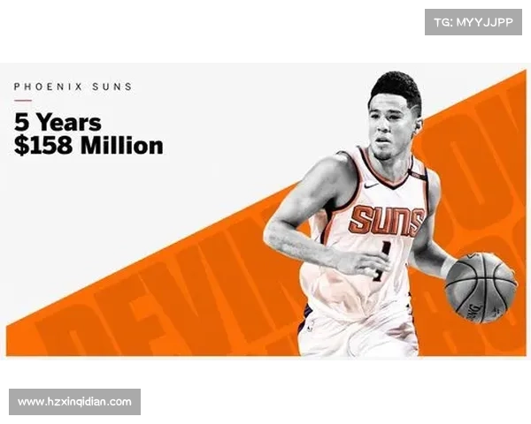 德文·布克比赛中冷静与裁判沟通展现成熟心态提升领导力 德文·布克比赛中冷静与裁判沟通展现成熟心态提升领导力