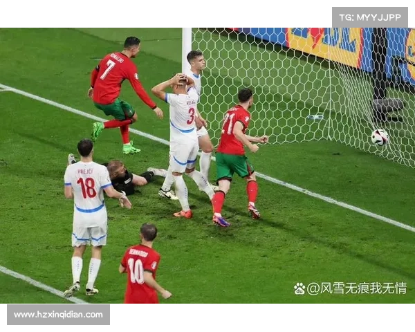 捷克门将辉煌瞬间回顾：经典扑救与关键时刻的英雄表现